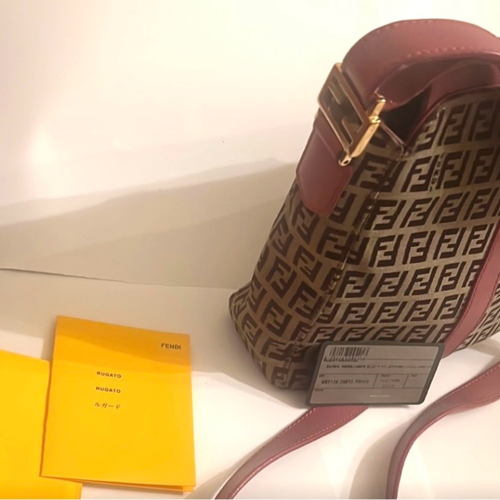FENDI Tan and Pink Crossbody Bag - Picture 12 of 14